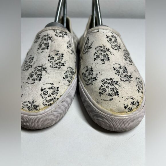 Women' American Eagle Sneakers 7 Casual Flats Canvas Skull Slip On Model #3351 - Picture 4 of 11
